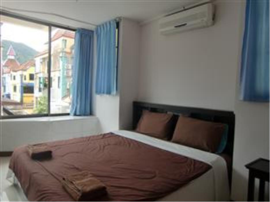 Happy Guest House Пхукет Екстер'єр фото